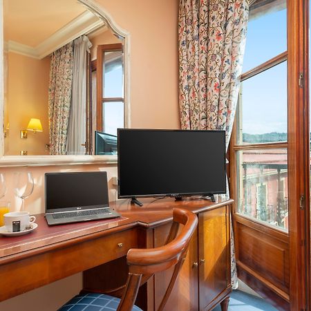 Tryp Bilbao Sondika Hotel Экстерьер фото