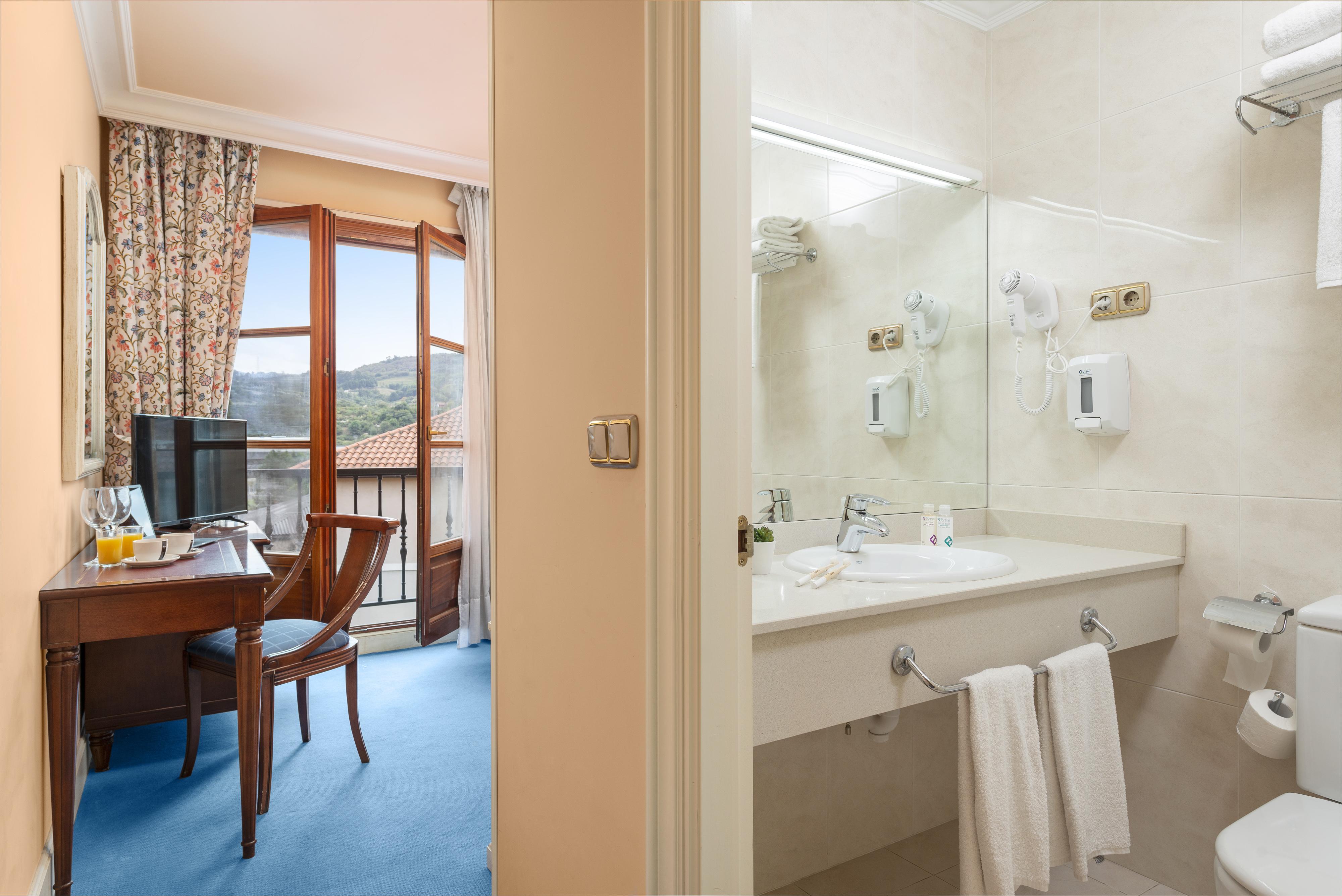 Tryp Bilbao Sondika Hotel Экстерьер фото