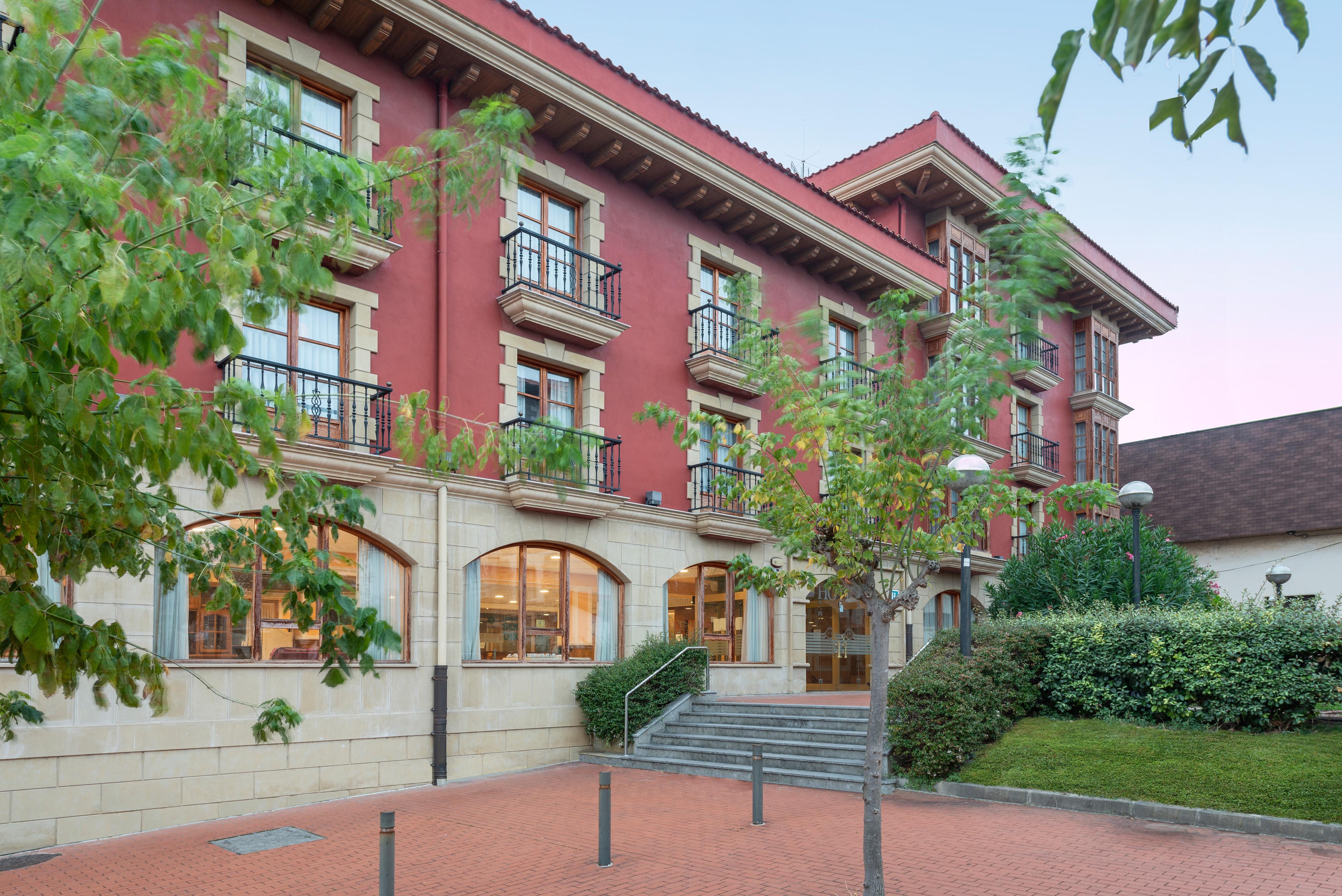 Tryp Bilbao Sondika Hotel Экстерьер фото