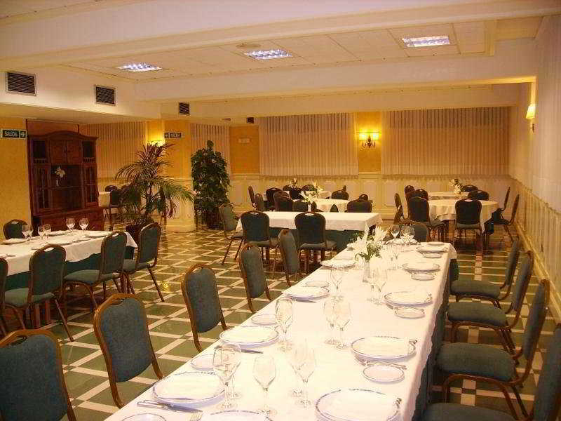 Tryp Bilbao Sondika Hotel Ресторан фото