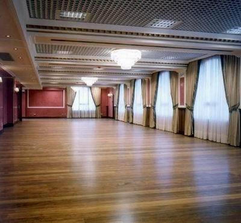 Tryp Bilbao Sondika Hotel Интерьер фото